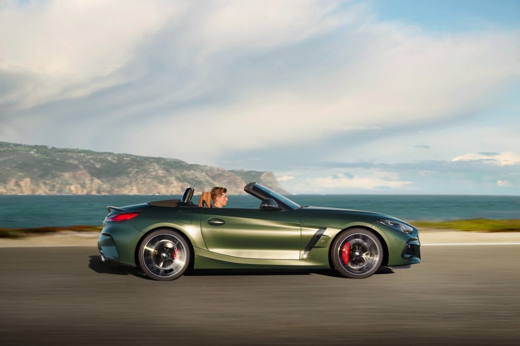 2025 BMW Z4 M40i with manual gearbox – Exterior