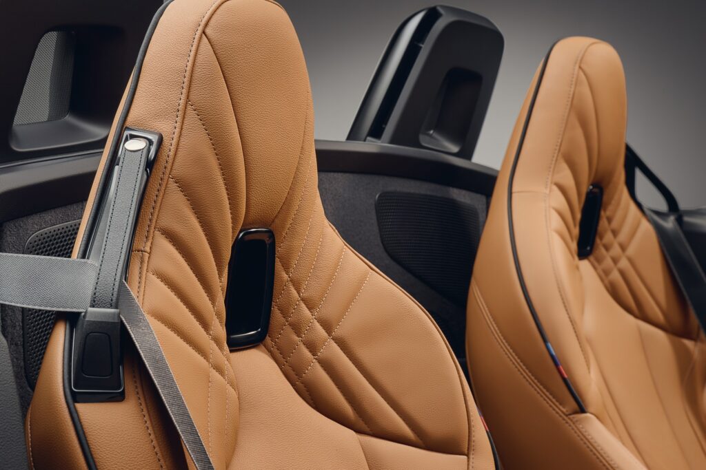 2025 BMW Z4 M40i Seats