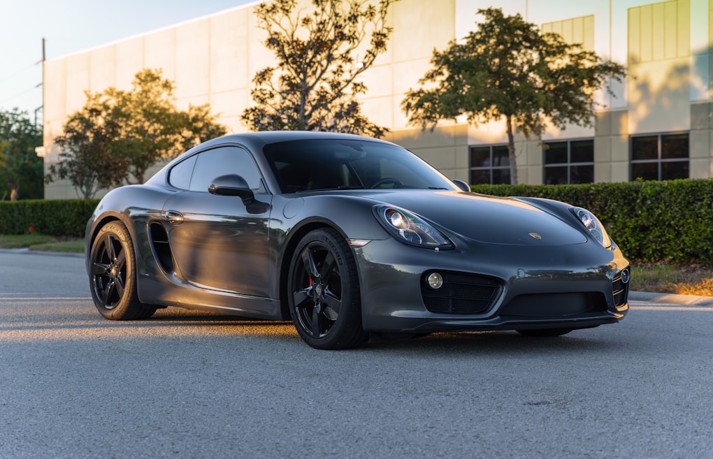 Top 10 Cheaper Alternatives to Porsche 911 6 Porsche Cayman S