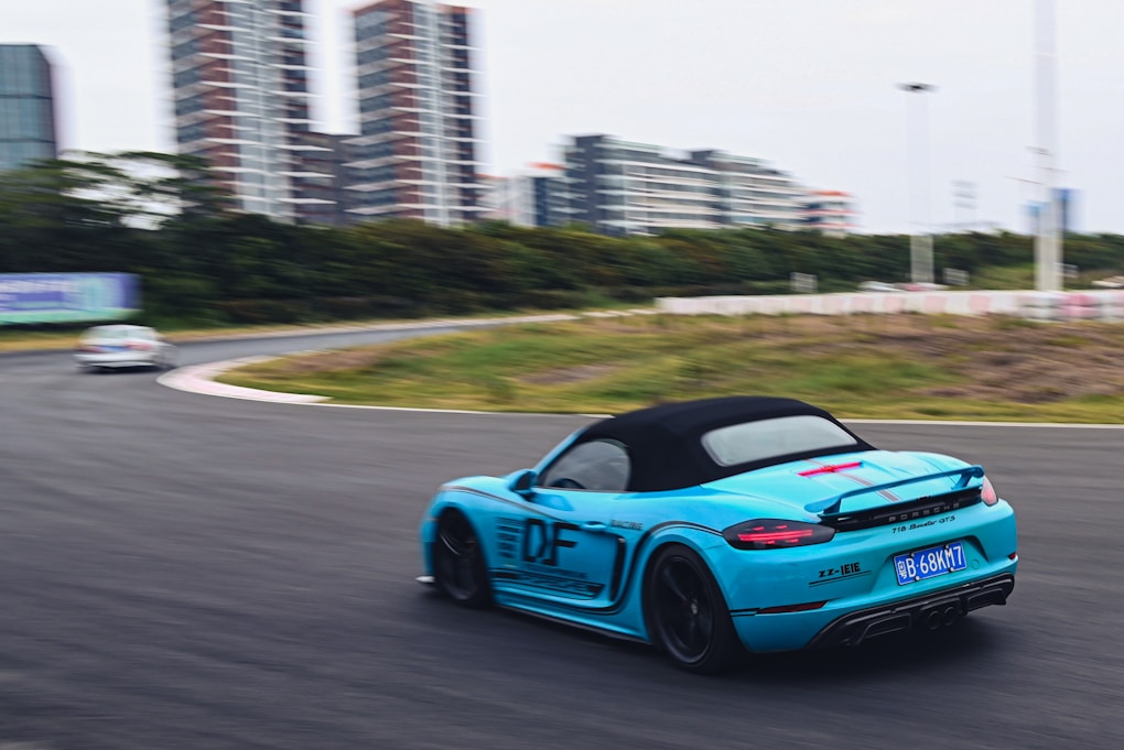 15 Best Gift Ideas for Car Enthusiasts In 2025 10 Track-Day experience