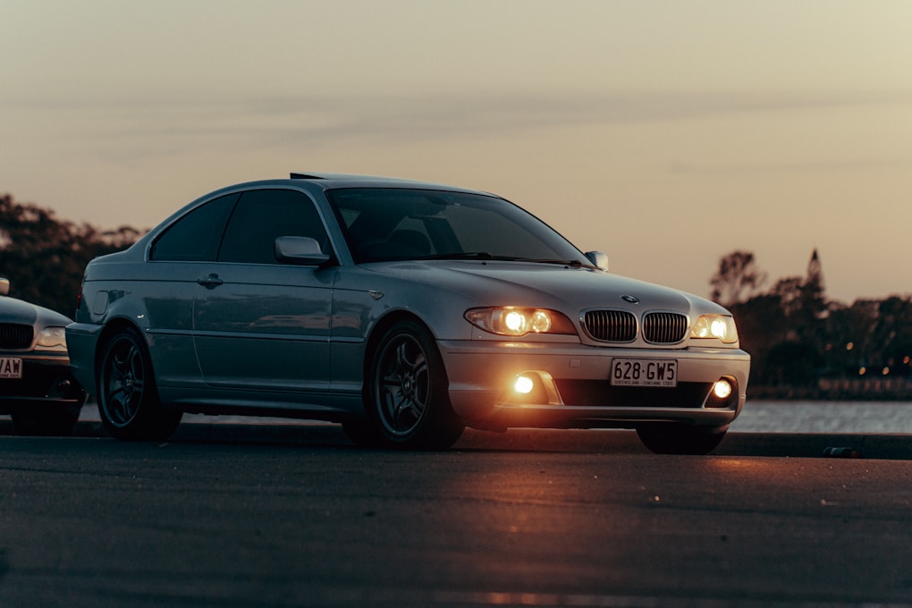 BMW 3 Series E46: Is This Still The Ultimate Daily Driver BMW? 1 BMW 3-series (E46) coupe, parked